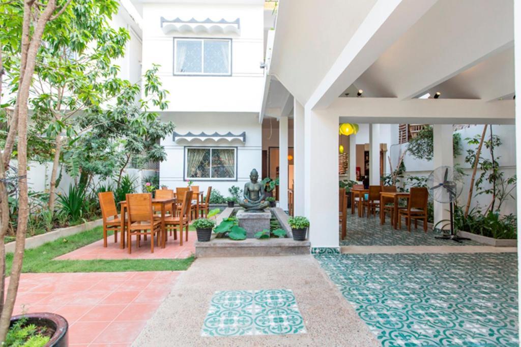 Jasmine Terrace Villa Phnom Penh Bagian luar foto